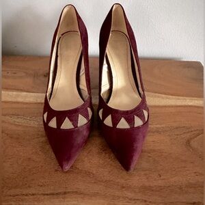 Marc Fisher burgundy heels size 8.5
